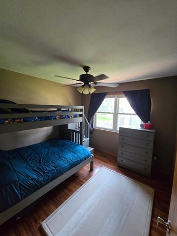 916 Birchwood Drive, Colona, IL 61241