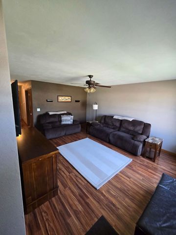 916 Birchwood Drive, Colona, IL 61241