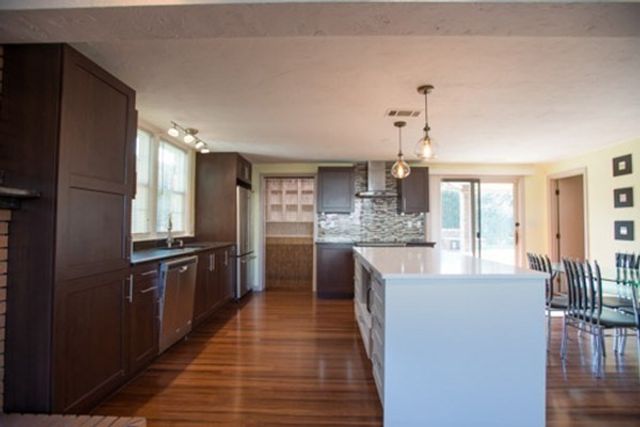 177 Dean St 1, Norwood, MA 02062