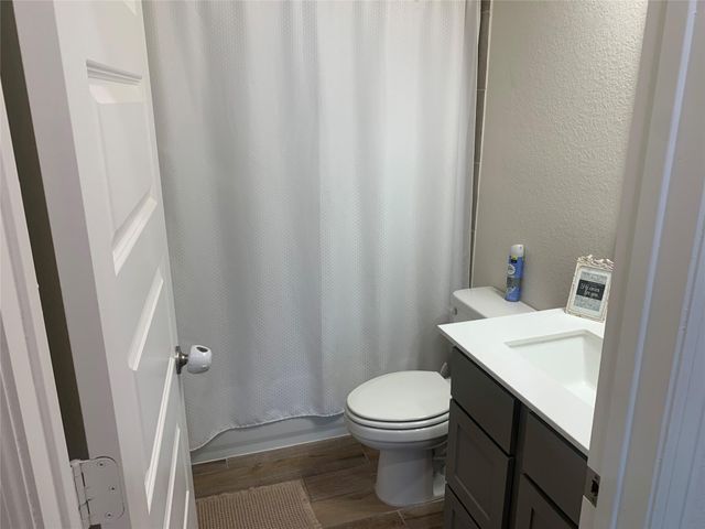 475 Glacier Pass, Montgomery, TX 77316