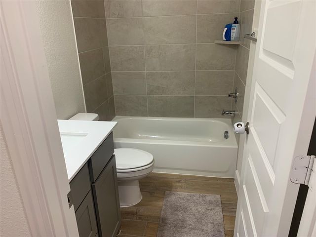 475 Glacier Pass, Montgomery, TX 77316