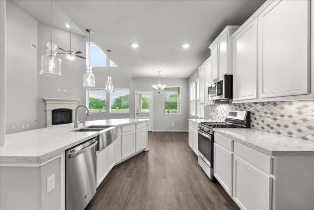 1833 Kenley Way, Alvin, TX 77511