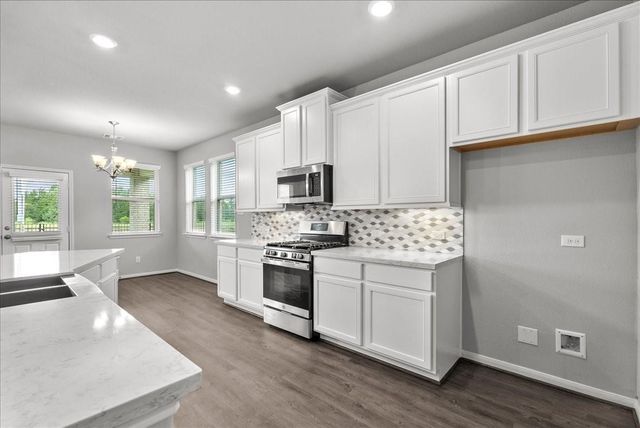 1833 Kenley Way, Alvin, TX 77511