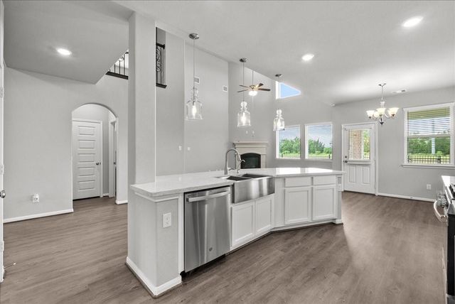 1833 Kenley Way, Alvin, TX 77511