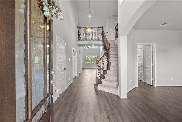 1833 Kenley Way, Alvin, TX 77511