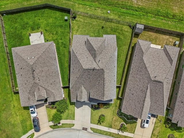 1833 Kenley Way, Alvin, TX 77511