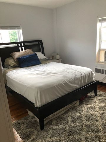 20 Brock St 3, Boston, MA 02135