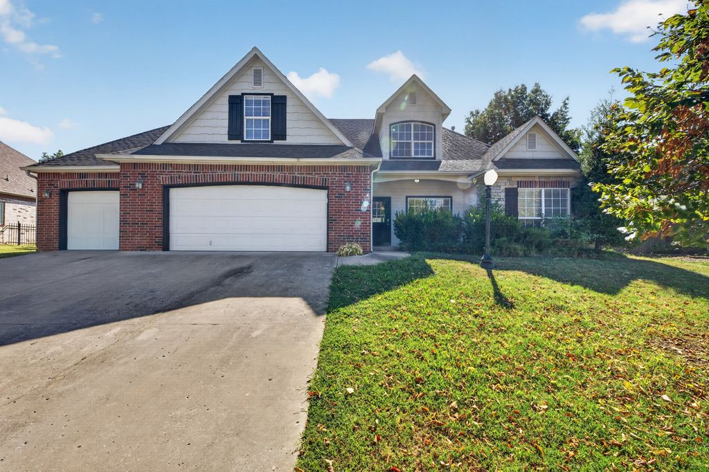 9303 N 103rd East Avenue, Owasso, OK 74055