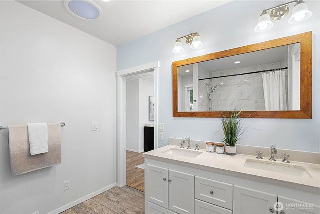 13403 SE 208th Street, Kent, WA 98042