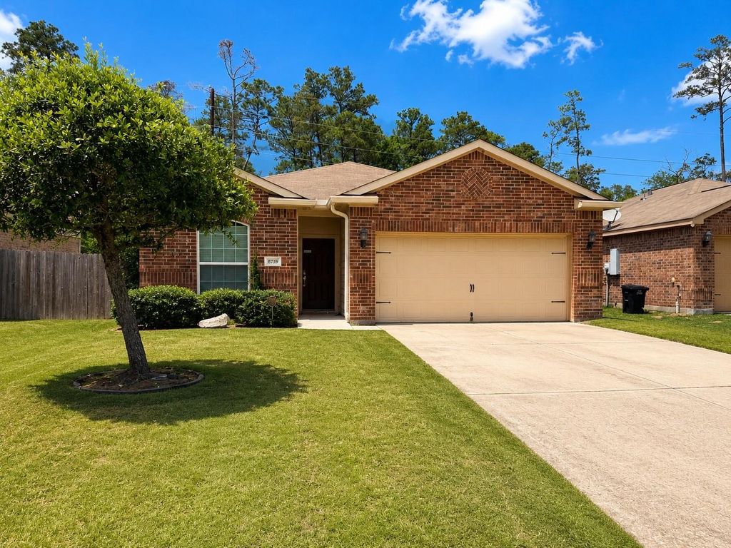 8739 Leclaire Meadow Drive, Humble, TX 77338