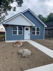 4367 Monroe, Waterford Charter Township, MI 48329