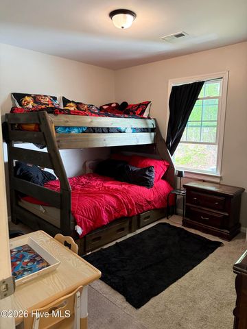 1821 East Trail Drive SE, Wilson, NC 27893