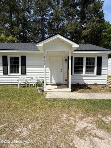 1821 East Trail Drive SE, Wilson, NC 27893