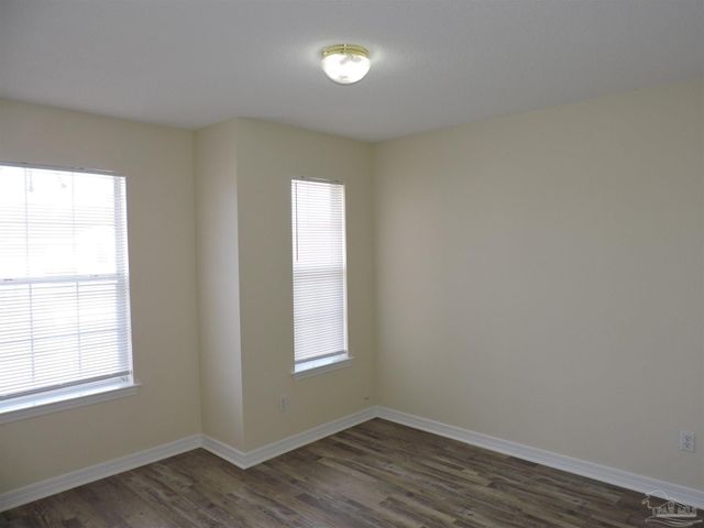 3296 Two Sisters Way, Pensacola, FL 32505