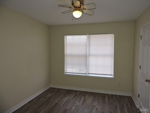 3296 Two Sisters Way, Pensacola, FL 32505