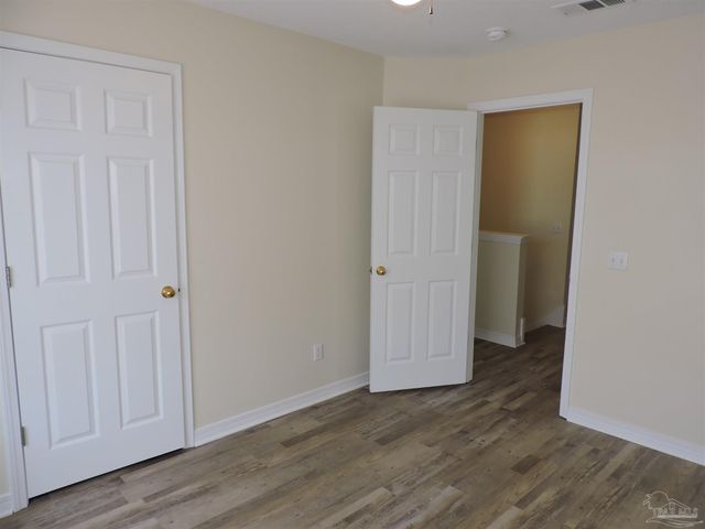 3296 Two Sisters Way, Pensacola, FL 32505