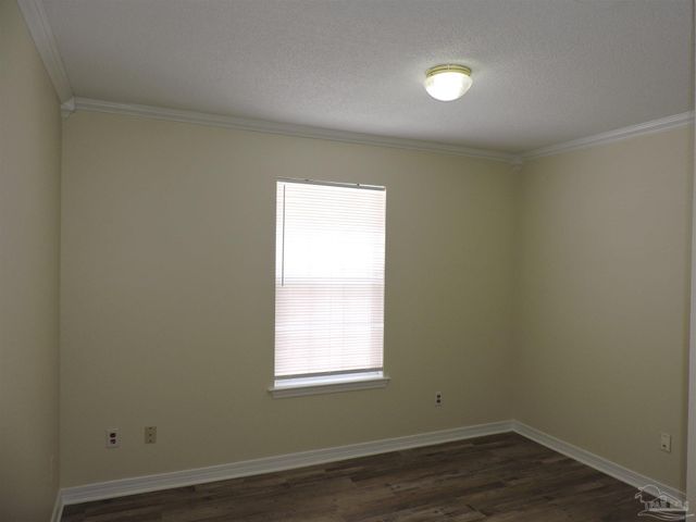 3296 Two Sisters Way, Pensacola, FL 32505