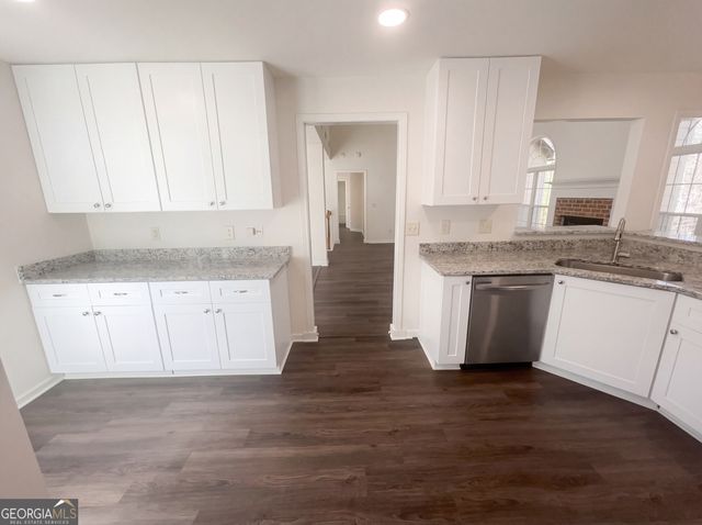 942 Ashton Park Drive SW, Mableton, GA 30126