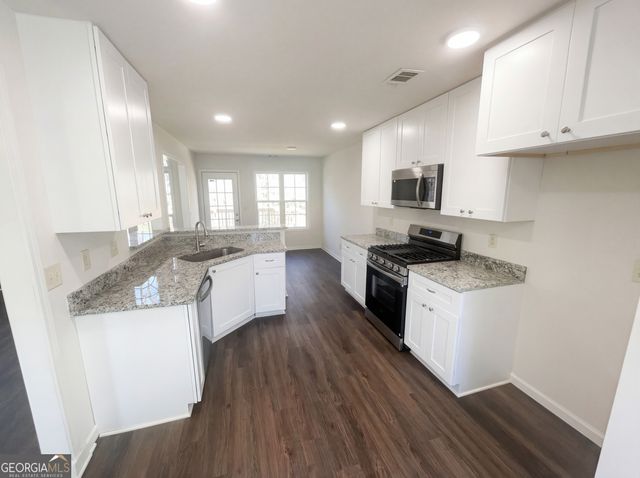 942 Ashton Park Drive SW, Mableton, GA 30126