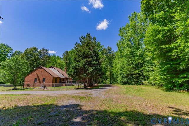 5025 S Garden Rd, Providence Forge, VA 23140