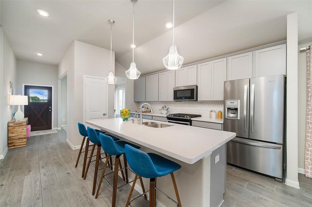 2011 Forest Stream Way, Conroe, TX 77304