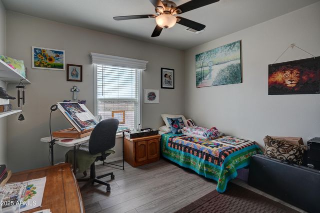 26340 N VINEYARD Lane, Paulden, AZ 86334