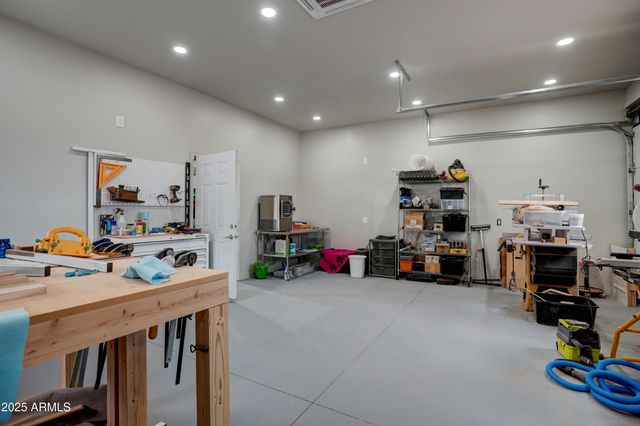 26340 N VINEYARD Lane, Paulden, AZ 86334