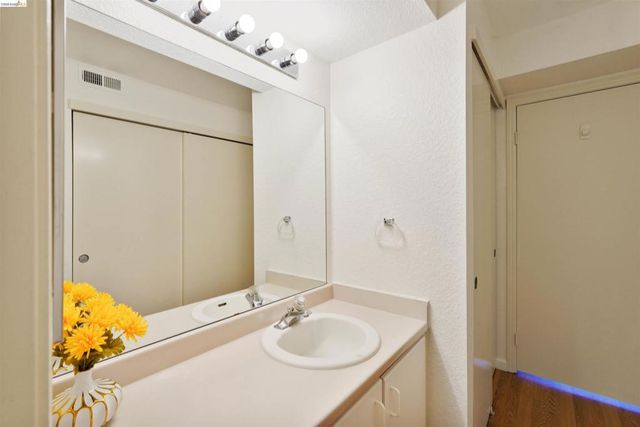 535 Pierce St 3301, Albany, CA 94706