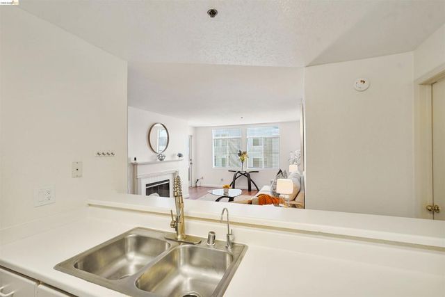 535 Pierce St 3301, Albany, CA 94706