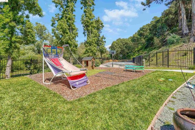 535 Pierce St 3301, Albany, CA 94706