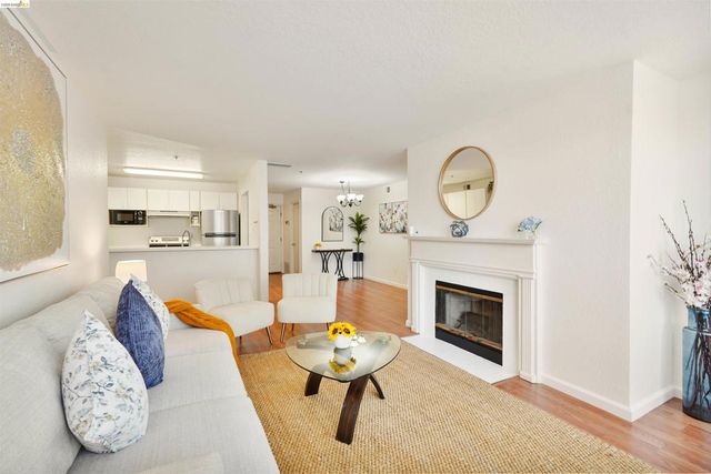 535 Pierce St 3301, Albany, CA 94706