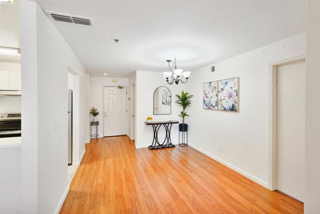 535 Pierce St 3301, Albany, CA 94706