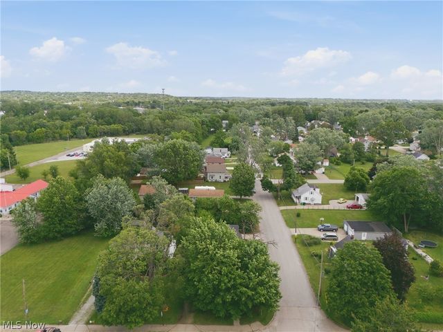 123 E State Street, Barberton, OH 44203