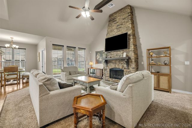 18223 E 49th Place S, Tulsa, OK 74134