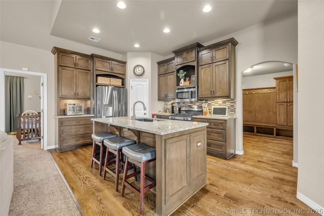 18223 E 49th Place S, Tulsa, OK 74134