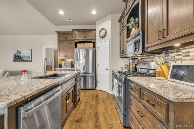 18223 E 49th Place S, Tulsa, OK 74134