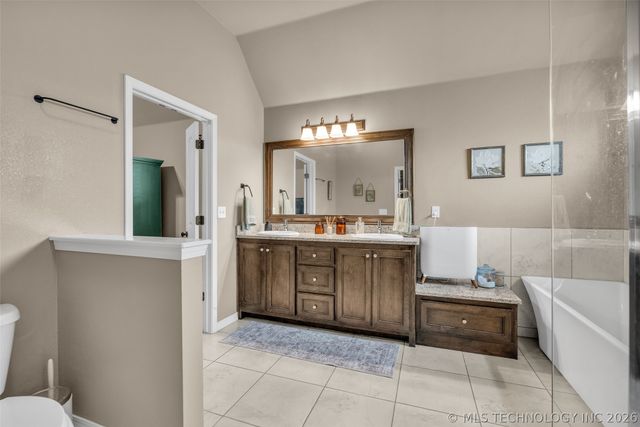 18223 E 49th Place S, Tulsa, OK 74134