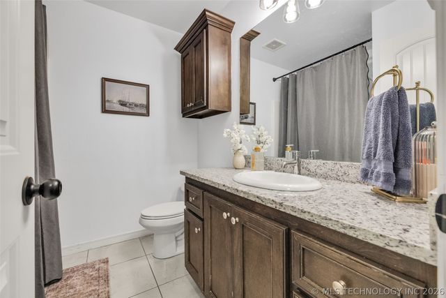 18223 E 49th Place S, Tulsa, OK 74134