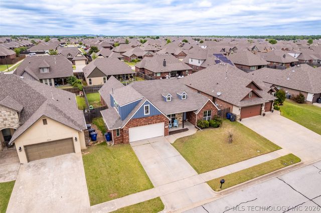 18223 E 49th Place S, Tulsa, OK 74134