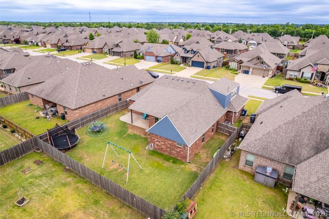 18223 E 49th Place S, Tulsa, OK 74134