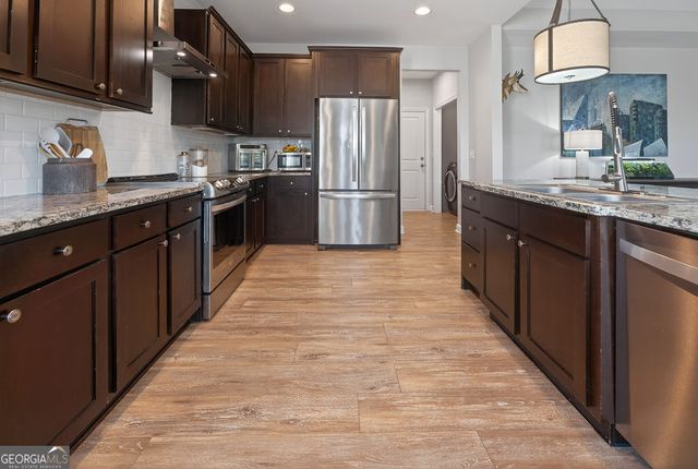 13 Darby Lane, Adairsville, GA 30103