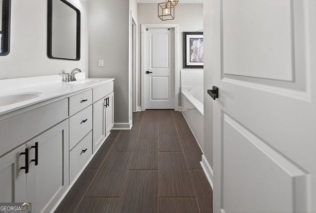 13 Darby Lane, Adairsville, GA 30103