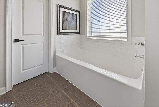 13 Darby Lane, Adairsville, GA 30103