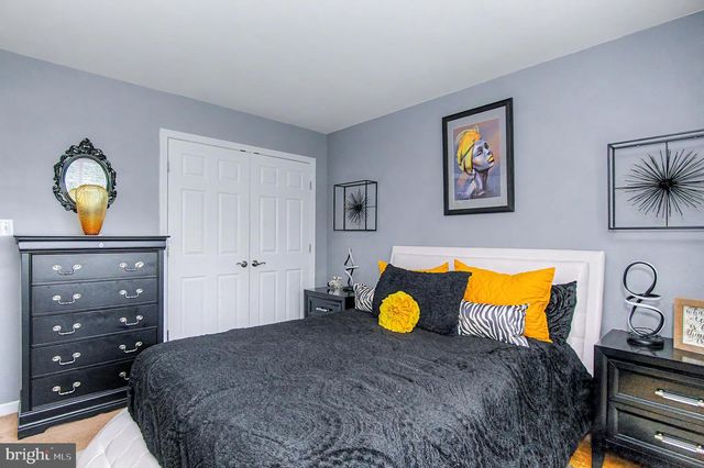 6245 HAWSER DR, King George, VA 22485