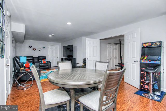 6245 HAWSER DR, King George, VA 22485