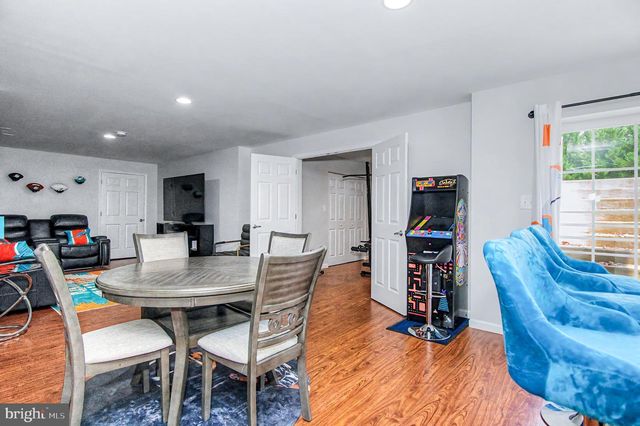 6245 HAWSER DR, King George, VA 22485