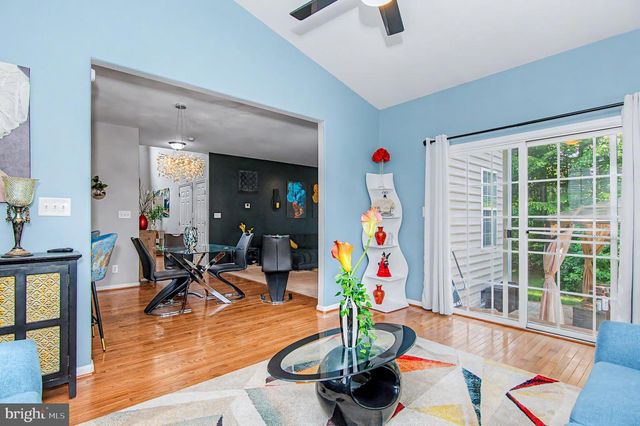 6245 HAWSER DR, King George, VA 22485