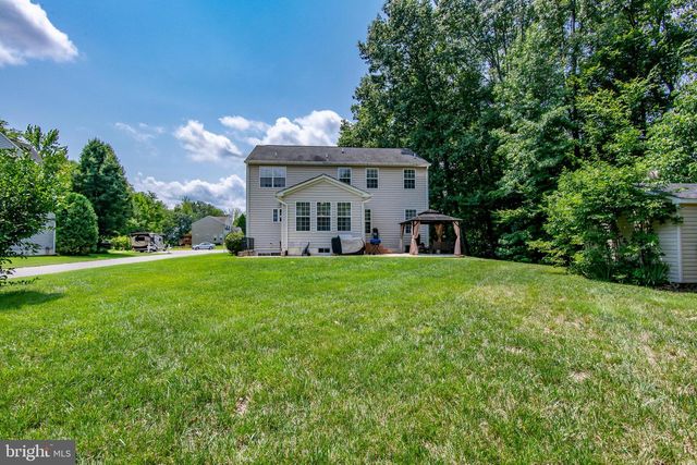 6245 HAWSER DR, King George, VA 22485