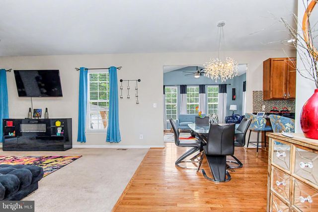 6245 HAWSER DR, King George, VA 22485