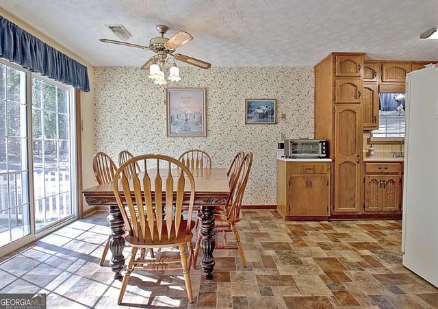 165 Pine Trail Road, Fayetteville, GA 30214